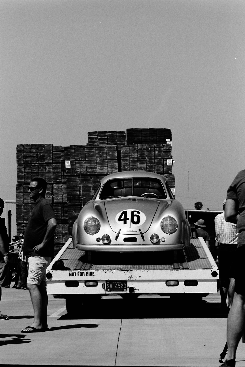 Illustration for article titled Here Are Some Glorious Black And White Photos From Luftgekühlt, The Air-Cooled Porsche Heaven
